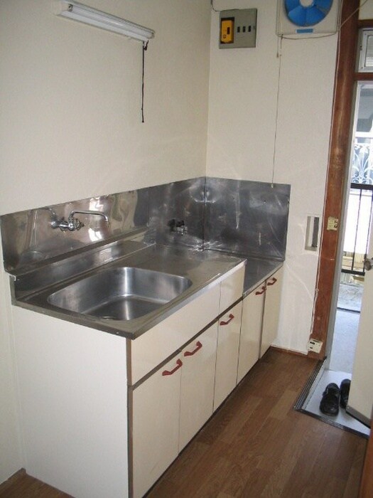 物件内観写真6　(キッチン)