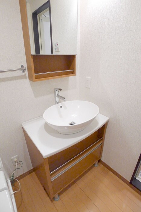 物件内観写真9　(洗面)