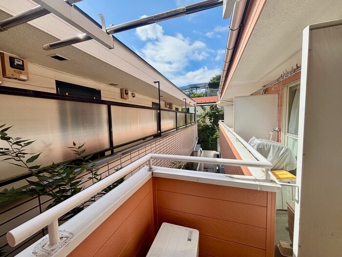 物件内観写真16　(室内からの展望)