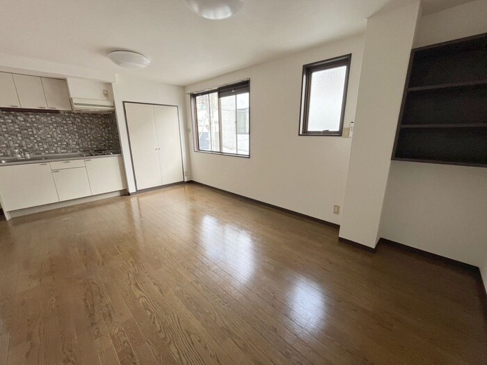 物件内観写真9　(居室)