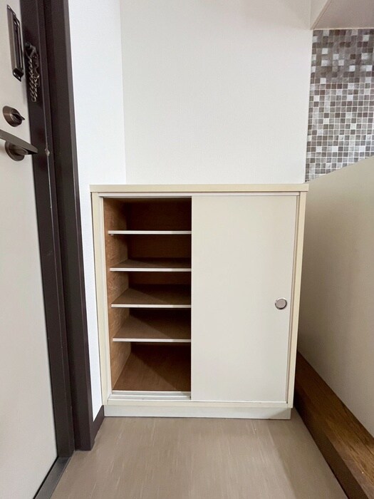 物件内観写真19　(靴箱)