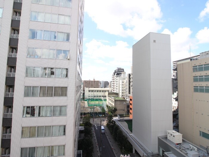 物件内観写真16　(室内からの展望)