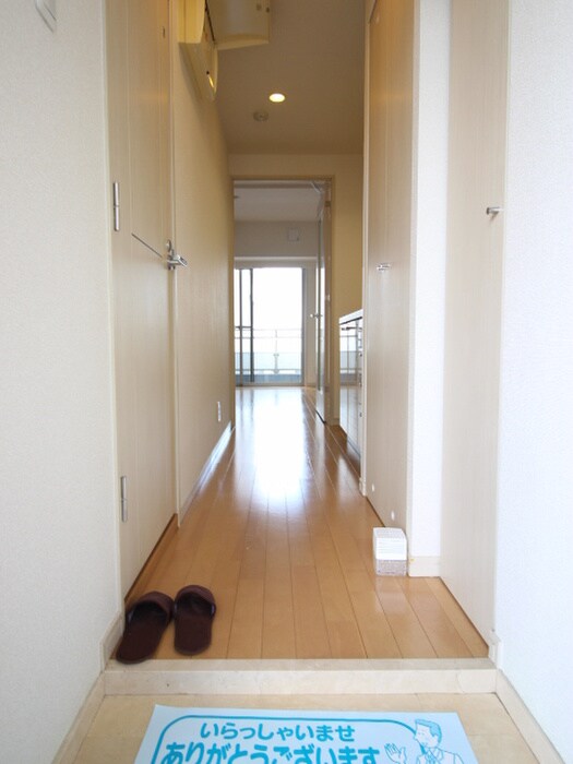 物件内観写真21　(廊下)