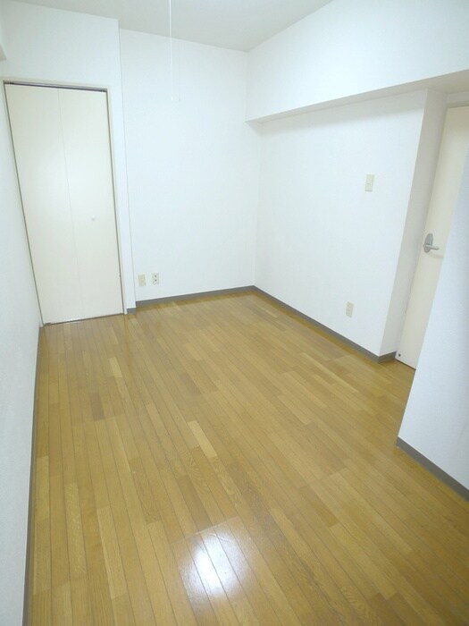 物件内観写真9　(室内からの展望)