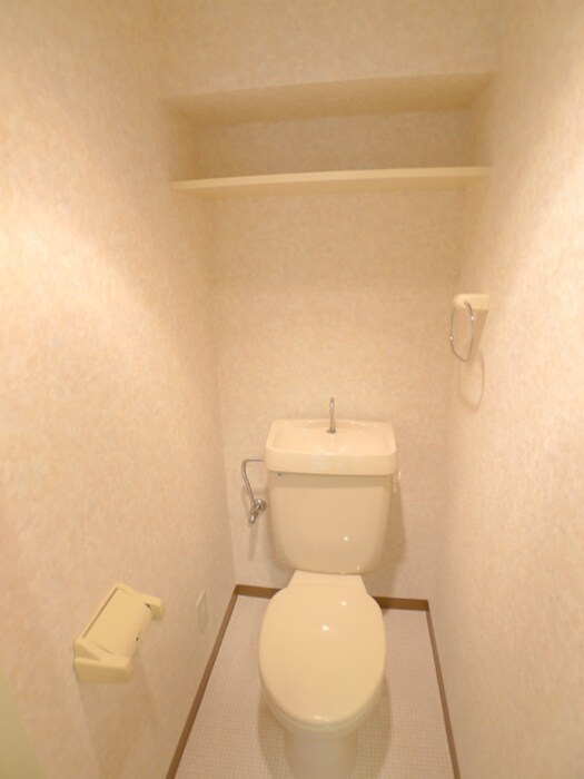 物件内観写真17　(トイレ)