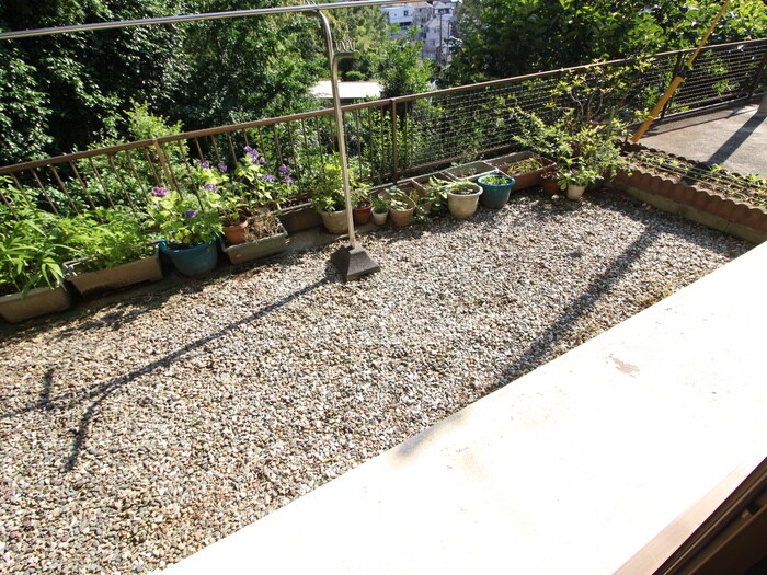 メゾン・リヴィエールのベランダ・バルコニー