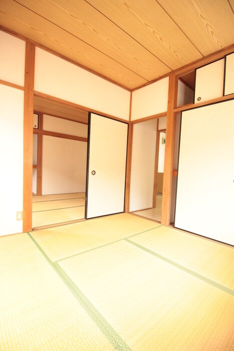 物件内観写真17　(居室)