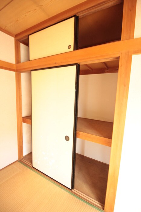 物件内観写真18　(収納)