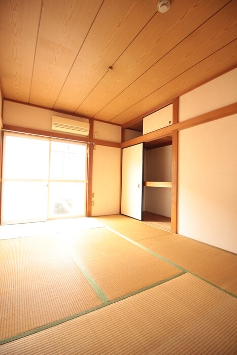 物件内観写真19　(居室)