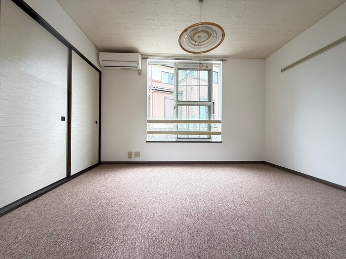 物件内観写真19　(居室)