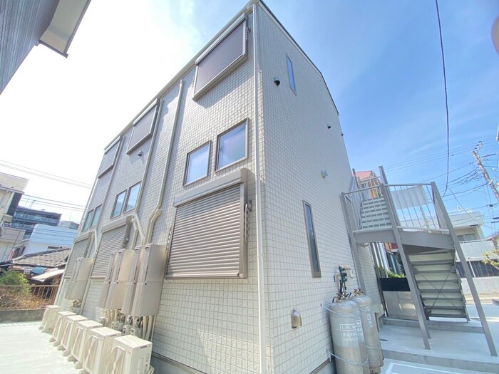 物件外観写真1　(外観写真)