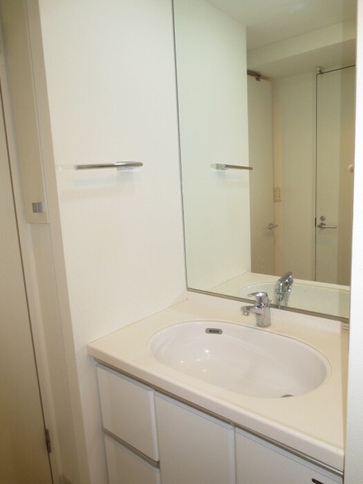 物件内観写真13　(洗面)