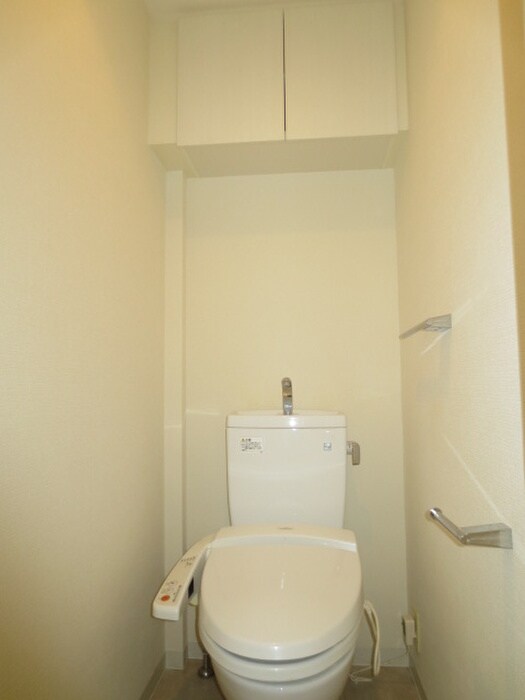 物件内観写真14　(トイレ)