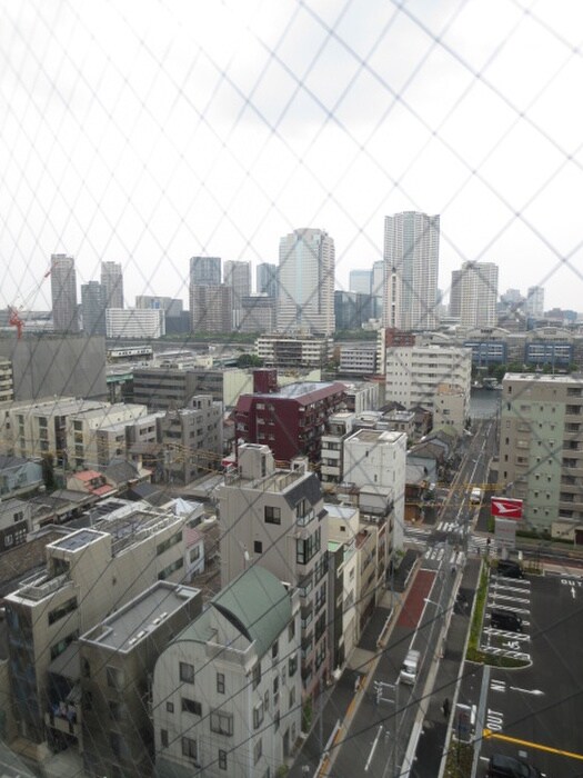 物件内観写真16　(室内からの展望)