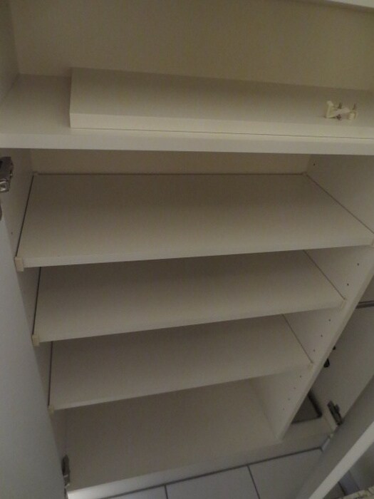 物件内観写真19　(靴箱)