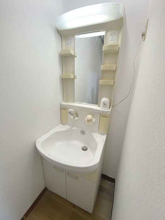 物件内観写真12　(洗面)