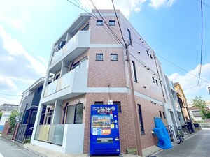 リヴェール学園西外観写真