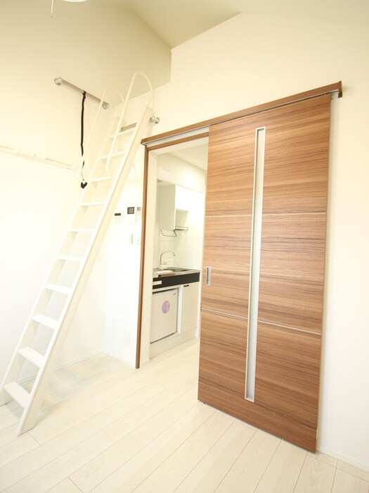 物件内観写真12　(居室)