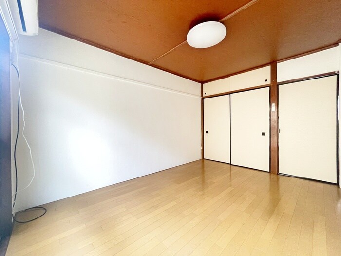 ユウアパルトマンの居室