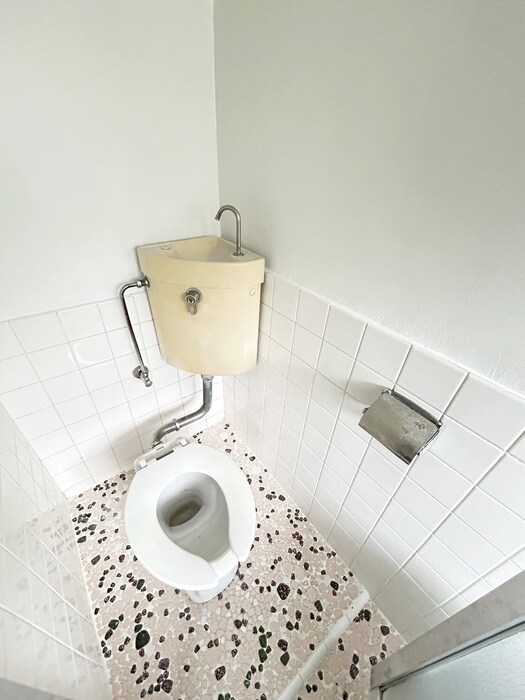 物件内観写真14　(トイレ)