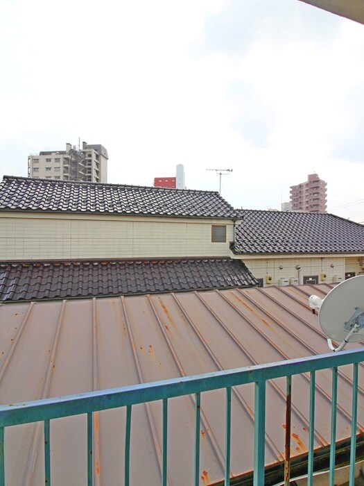 物件内観写真22　(室内からの展望)