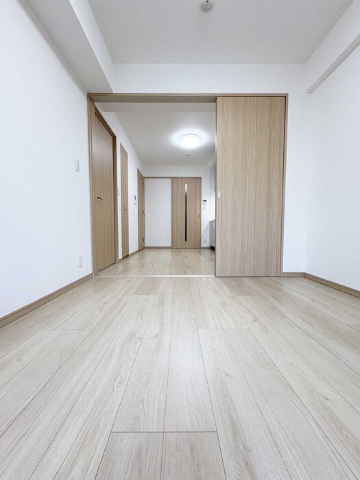 物件内観写真8　(居室)