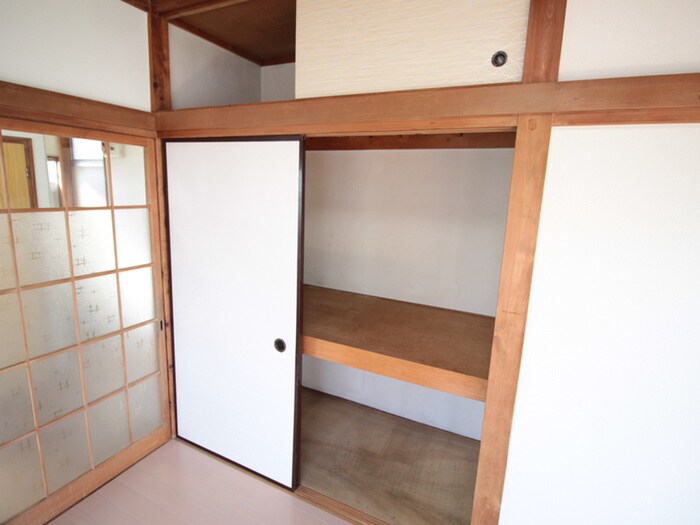 物件内観写真11　(収納)