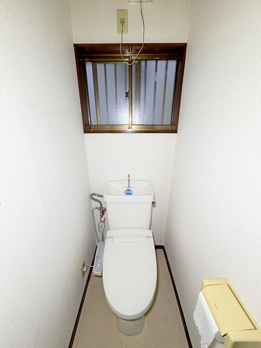 物件内観写真15　(トイレ)