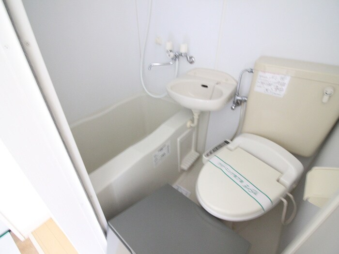 物件内観写真12　(バス／シャワールーム等)