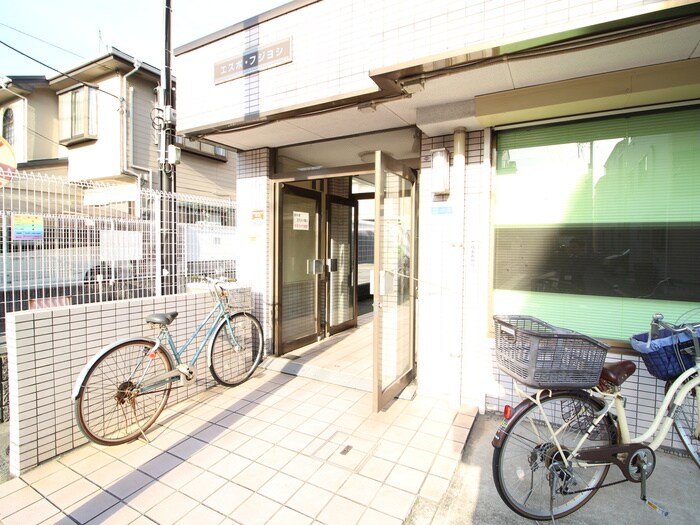 物件外観写真4　(外観写真)