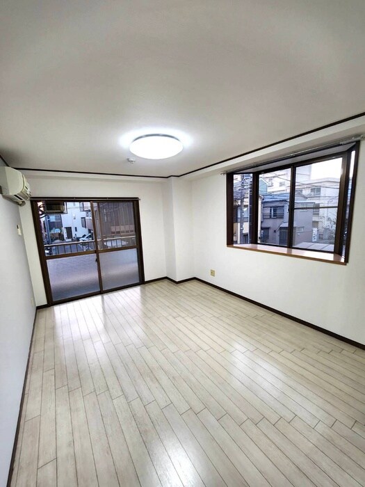 物件内観写真17　(居室)