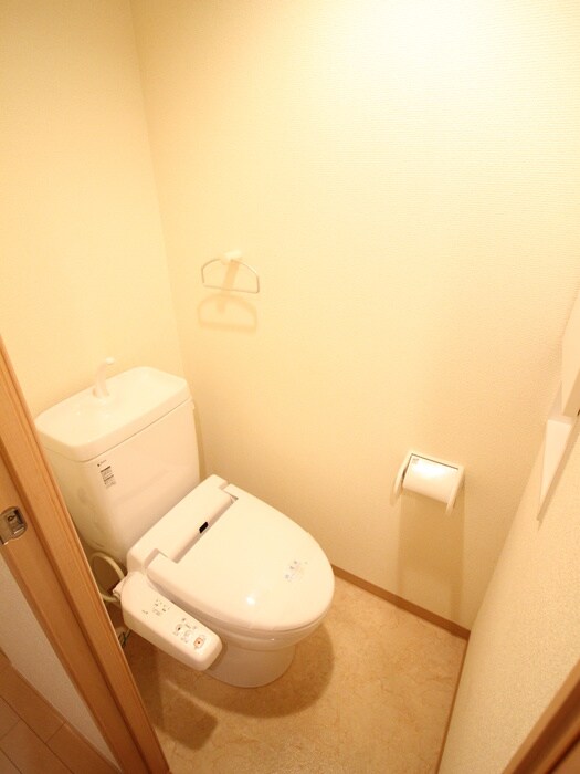 物件内観写真13　(トイレ)