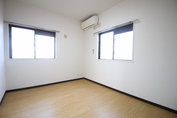 物件内観写真21　(居室)