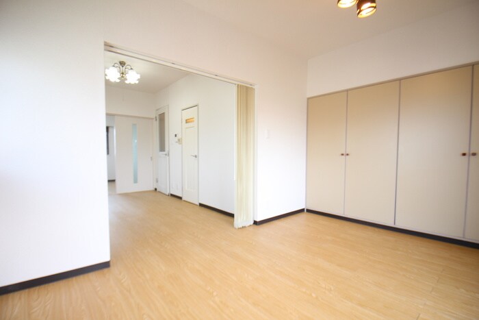 物件内観写真22　(居室)