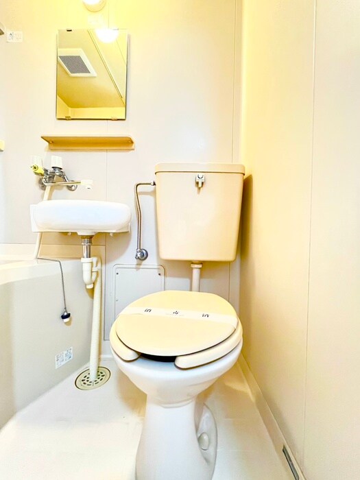 ロ－リングヒルズのトイレ