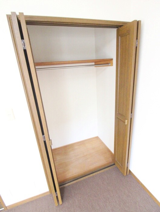 物件内観写真15　(収納)