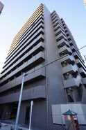 ルーブル板橋区役所前（812）