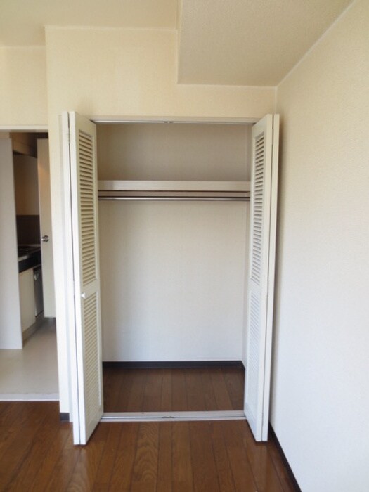 物件内観写真17　(収納)
