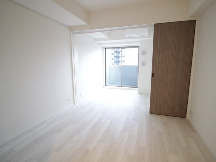 物件内観写真11　(居室)