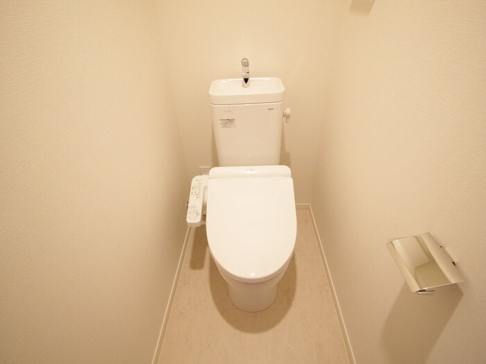 物件内観写真11　(トイレ)