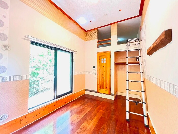 物件内観写真8　(居室)