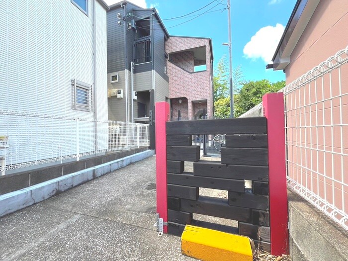 物件外観写真3　(外観写真)