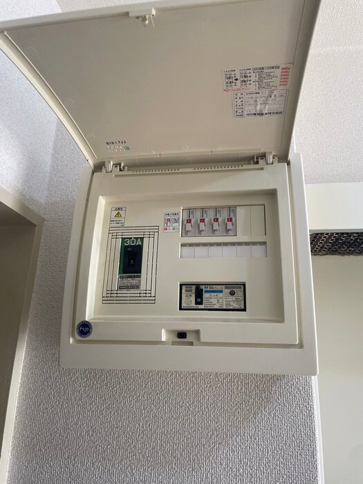 物件内観写真16　(内観写真)