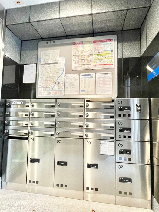 物件外観写真4　(建物設備)