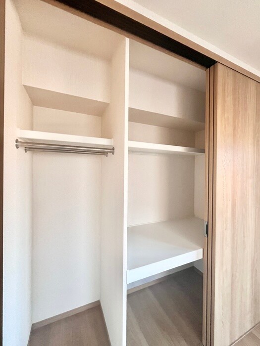 物件内観写真11　(収納)