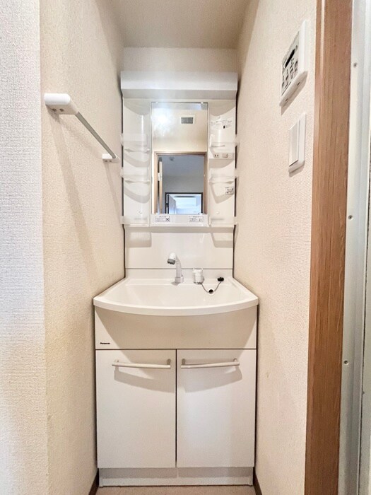 物件内観写真14　(洗面)