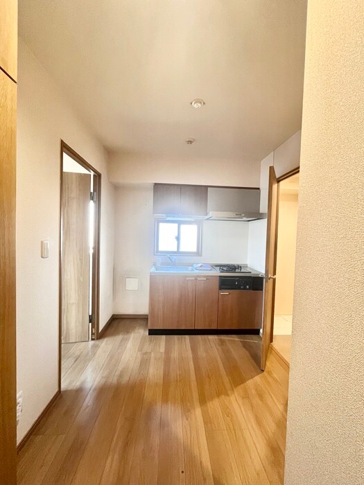 物件内観写真19　(廊下)