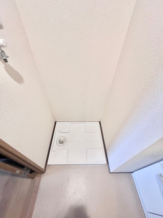 物件内観写真20　(洗濯機置場)