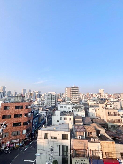 物件内観写真21　(室内からの展望)