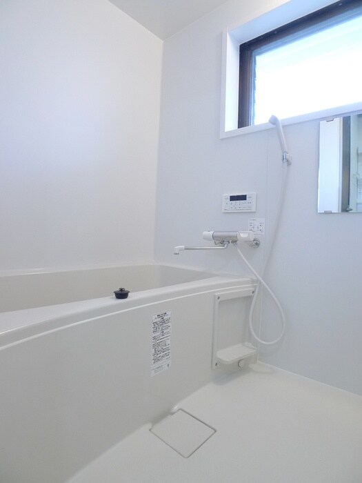 物件内観写真12　(バス／シャワールーム等)